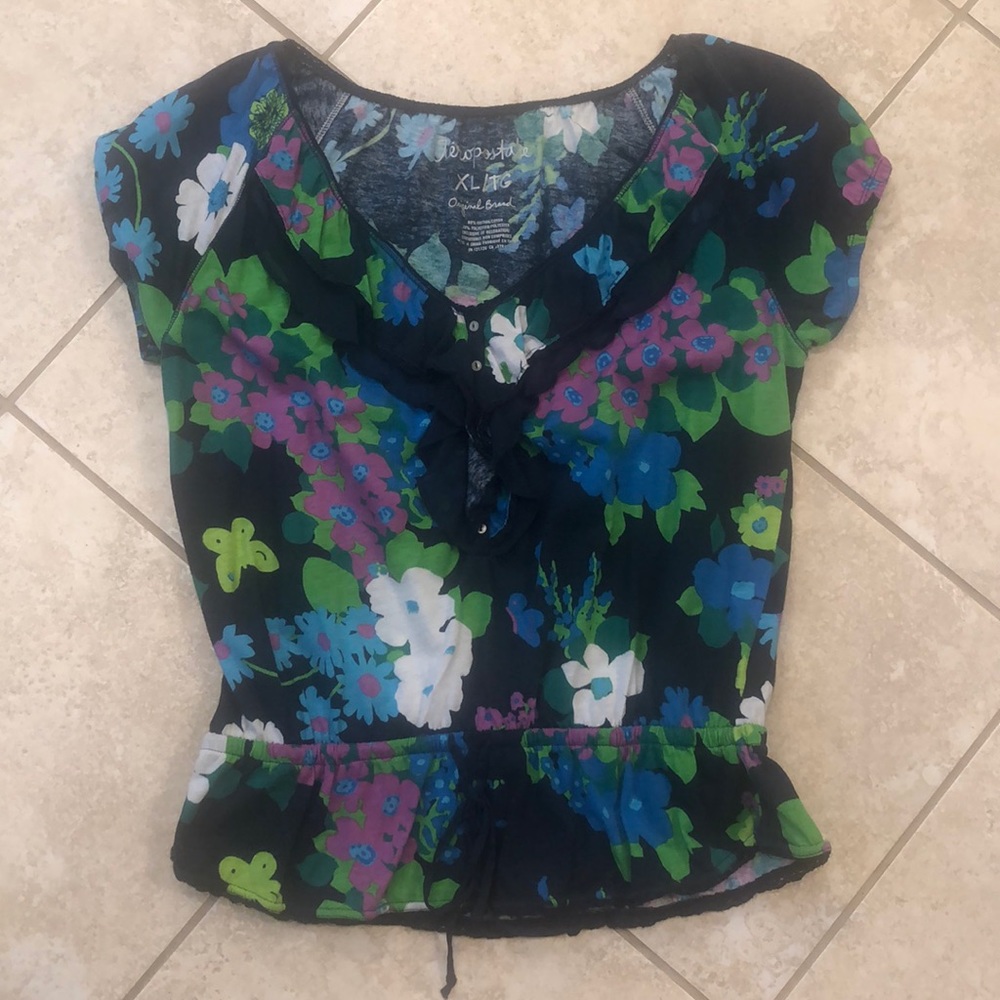 Aeropostale floral tee